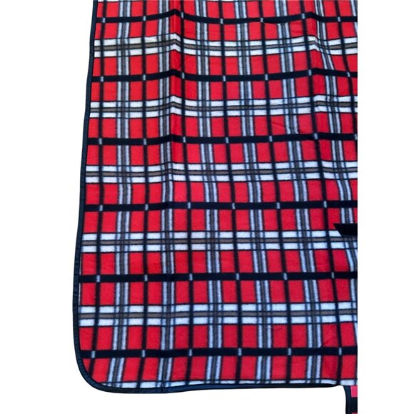 AAA Red Plaid Picnic Blanket Waterproof Backing Carry Handle Vintage NOS Promo - Picture 5 of 16